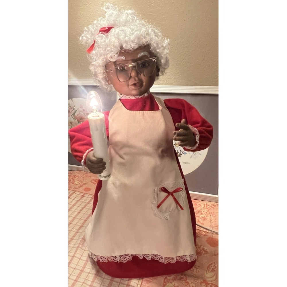Santa's Best Mrs. Claus African American Black Christmas Animatronic Doll Works!